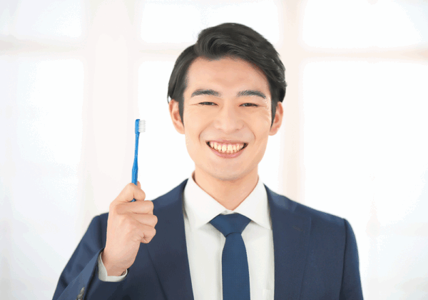 歯がきれいな男性
